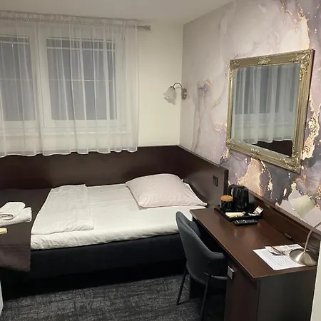 Pensjonat Przy Zamku 2*