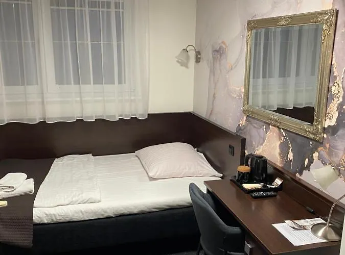 Πανσιόν Przy Zamku 4*