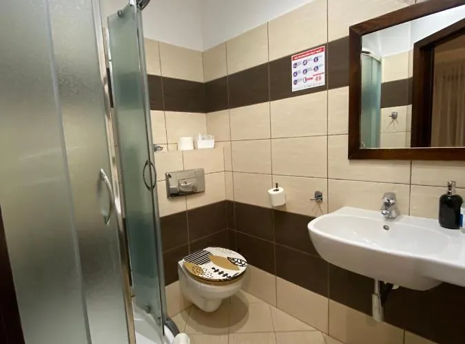 Πανσιόν Przy Zamku 4*