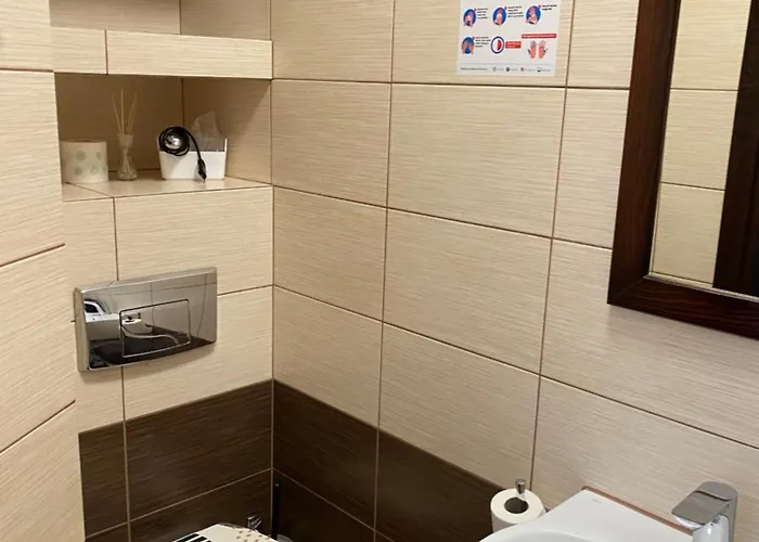 Πανσιόν Przy Zamku 4*